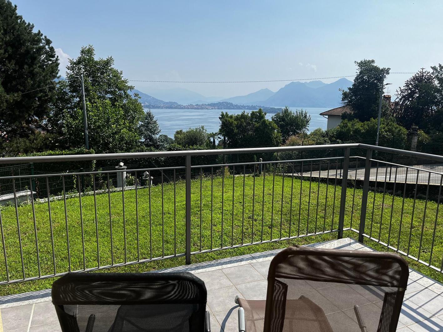 Magicview Baveno Apartment With Garden And Lake View Exterior foto